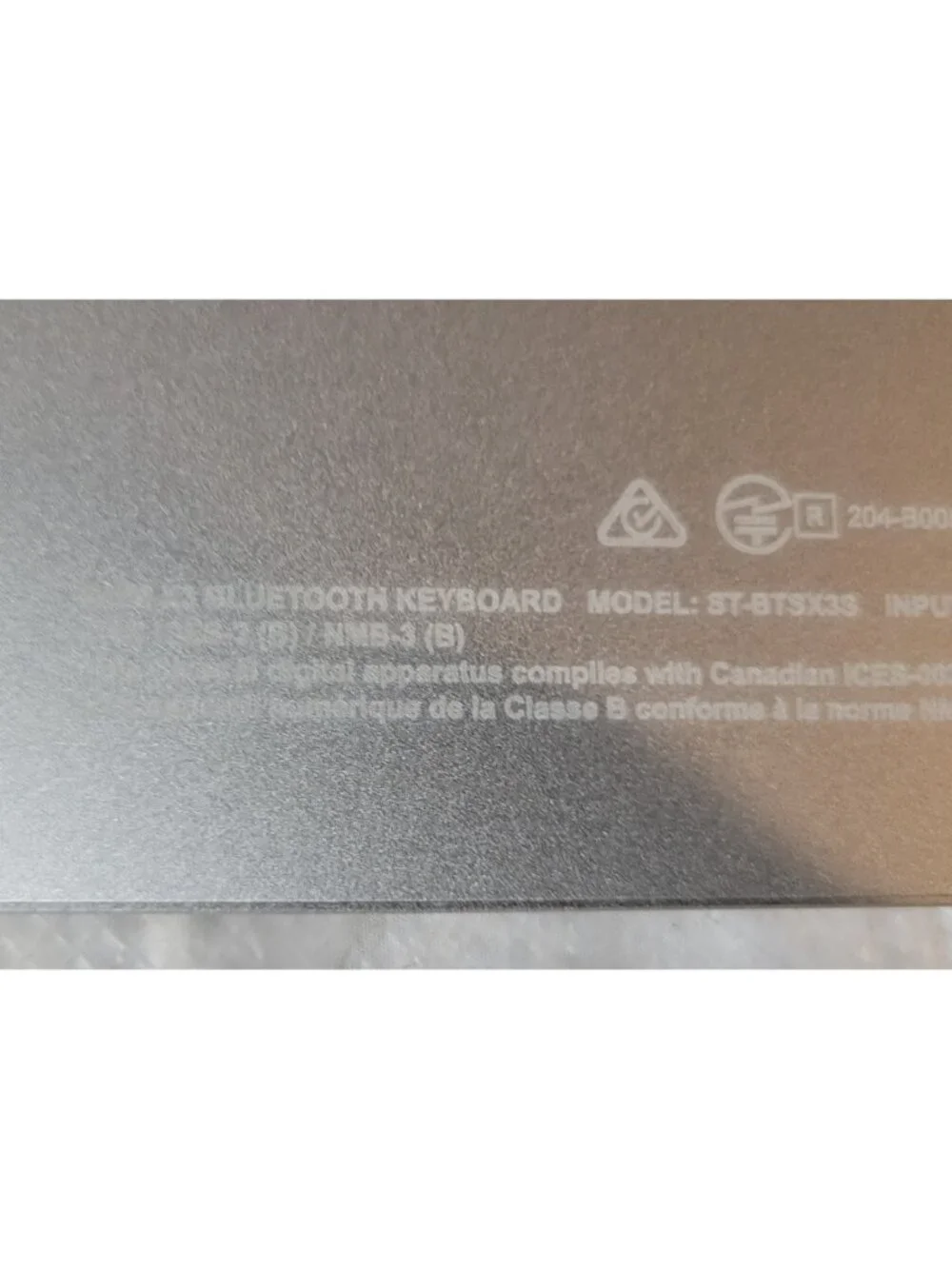 SATECHI Slim X3 Bluetooth Keyboard Model ST-BTSX3M Steel Gray